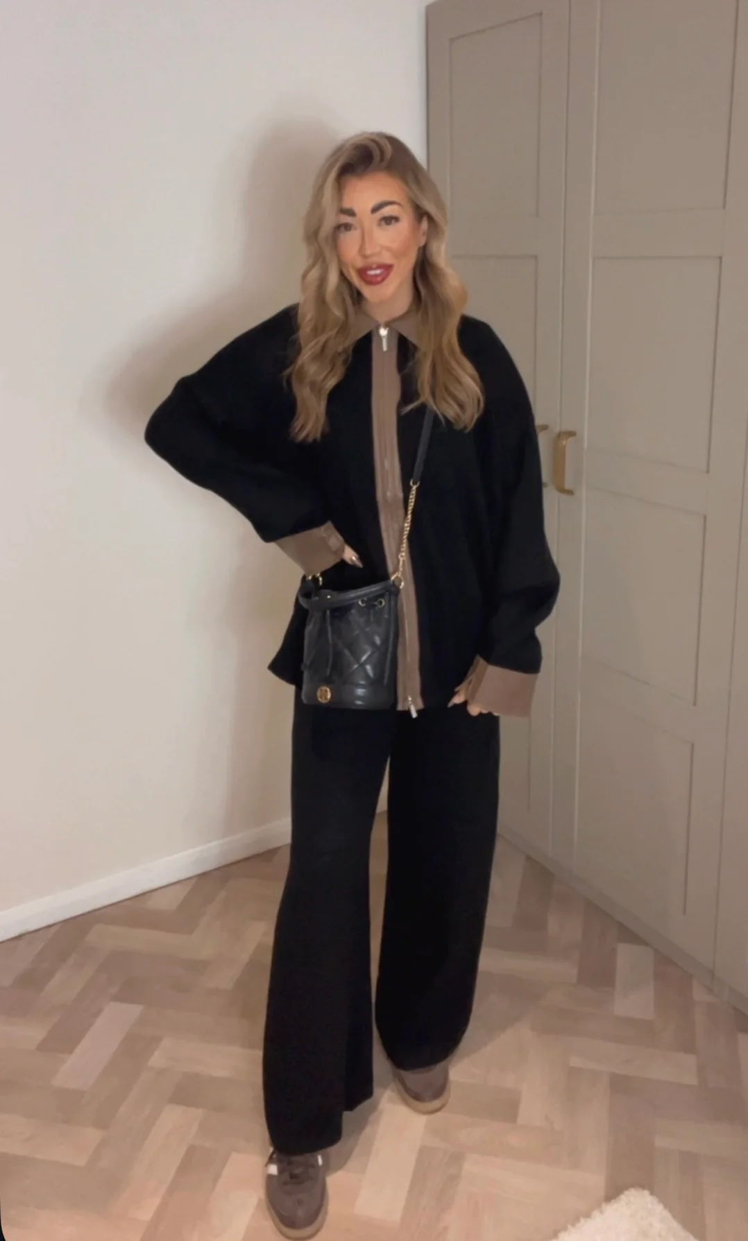 Georgina coord PU leatherette collar and trim - Image 3