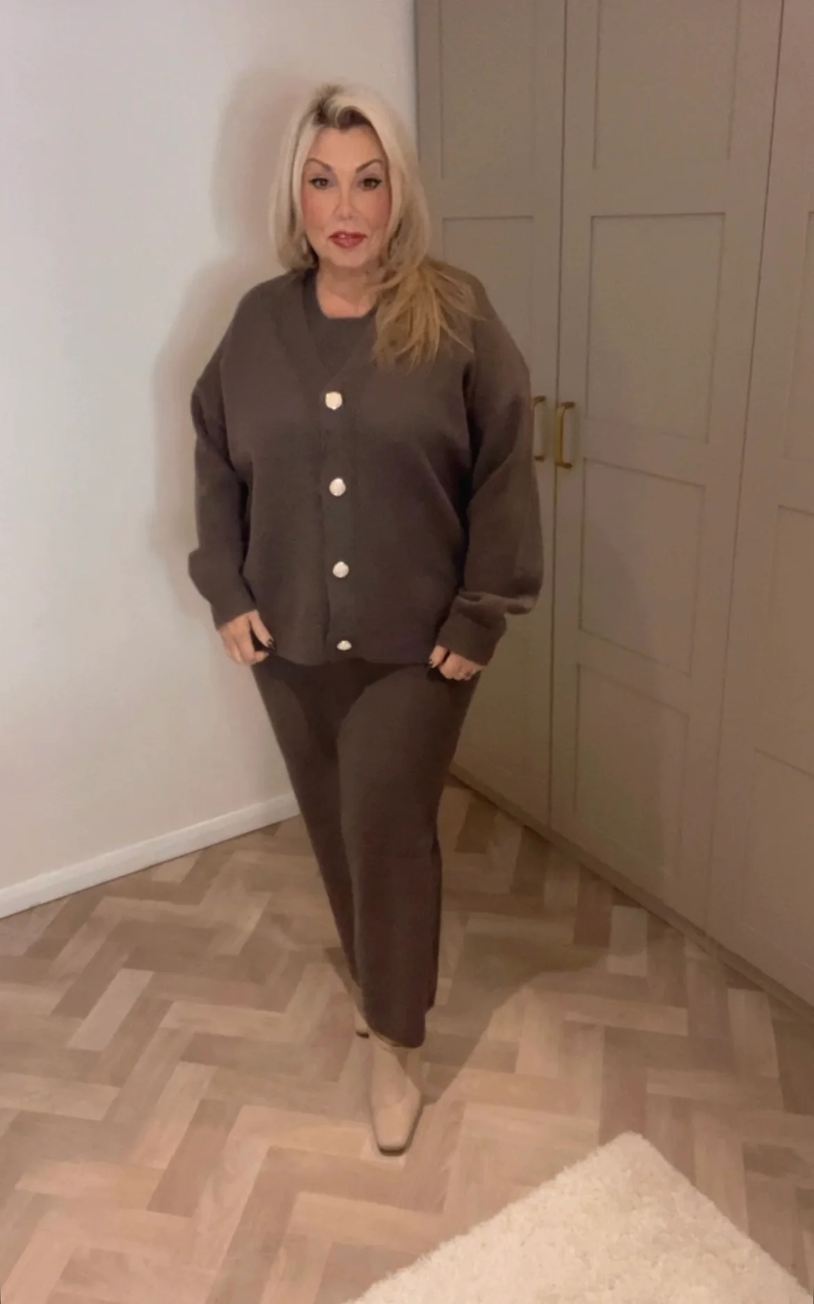 Knitted dress with over cardigan set - Image 3